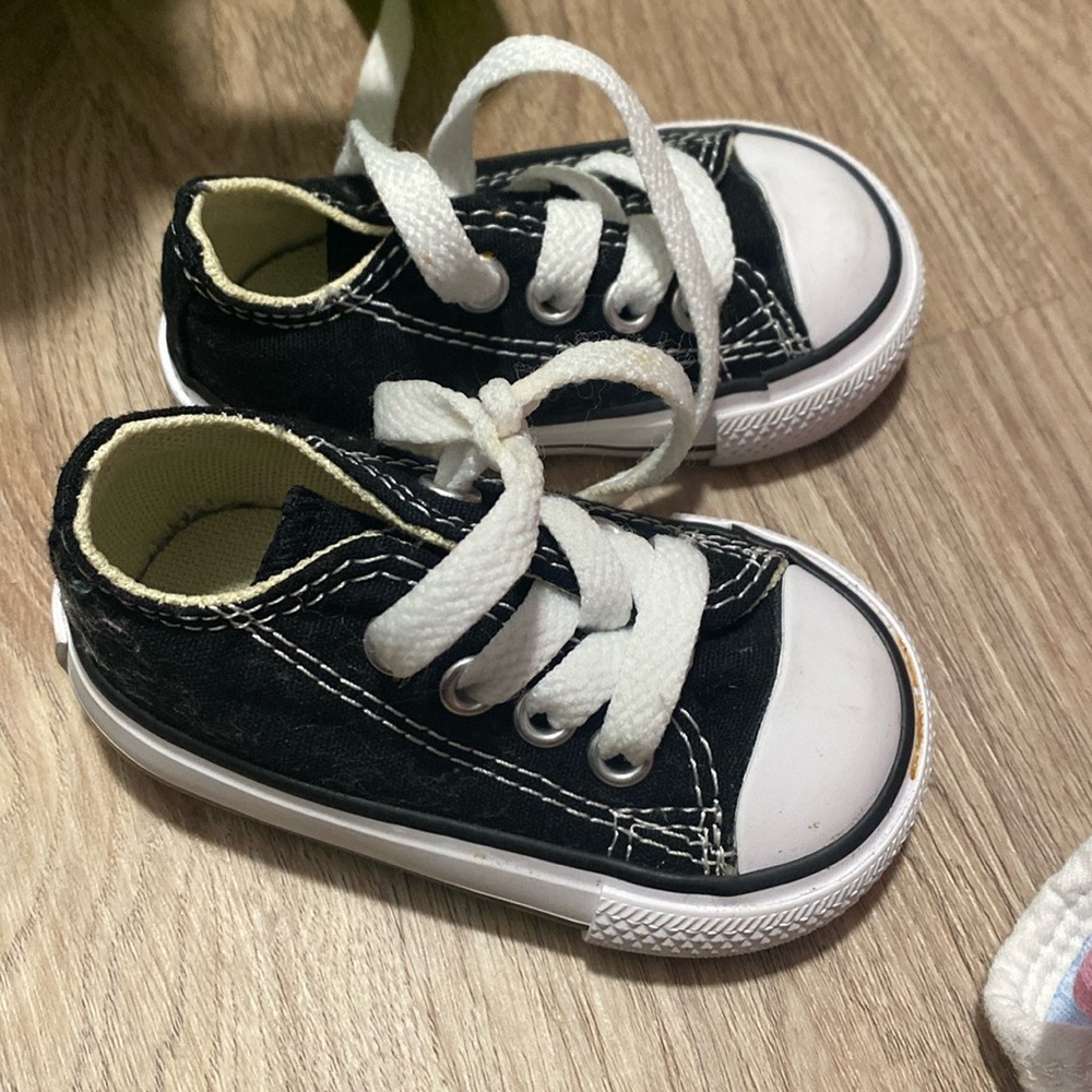 Baby converse